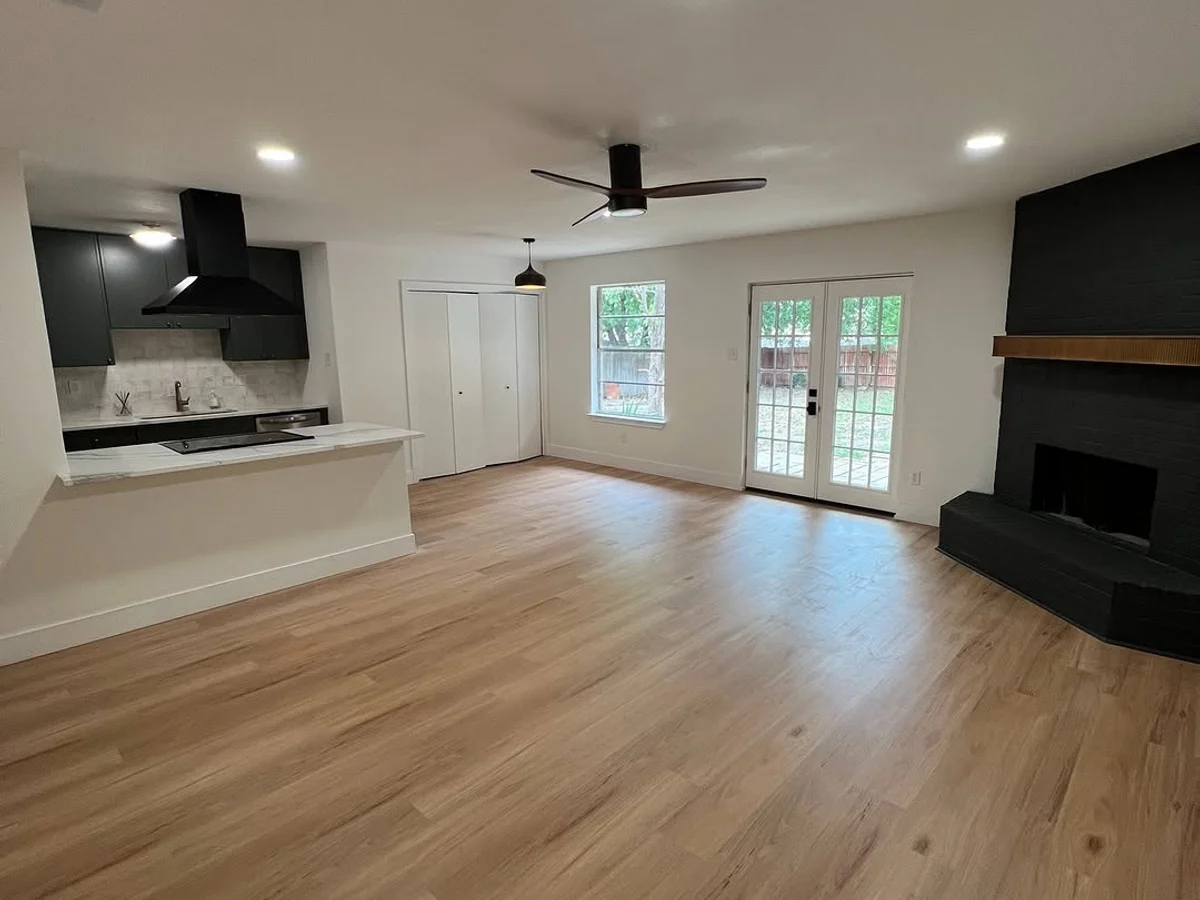 Flooring Install